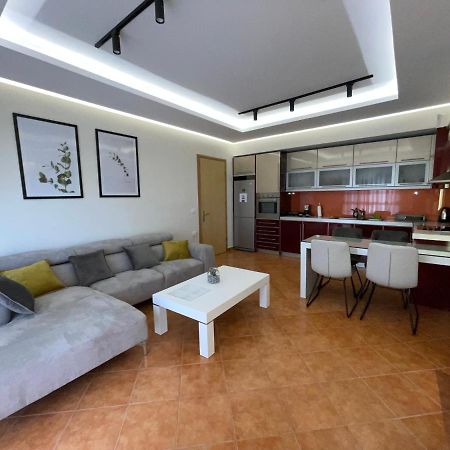 Saranda Central Apartment Eksteriør billede