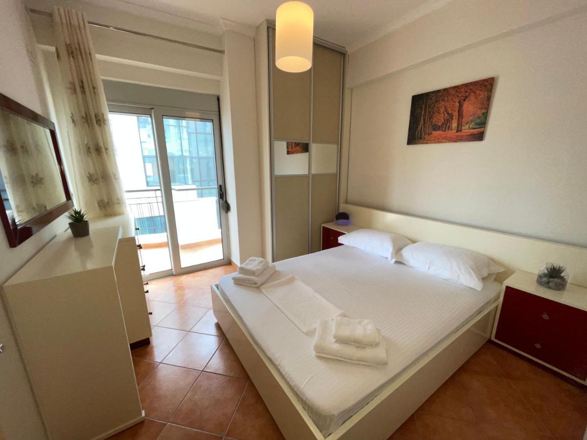 Saranda Central Apartment Eksteriør billede
