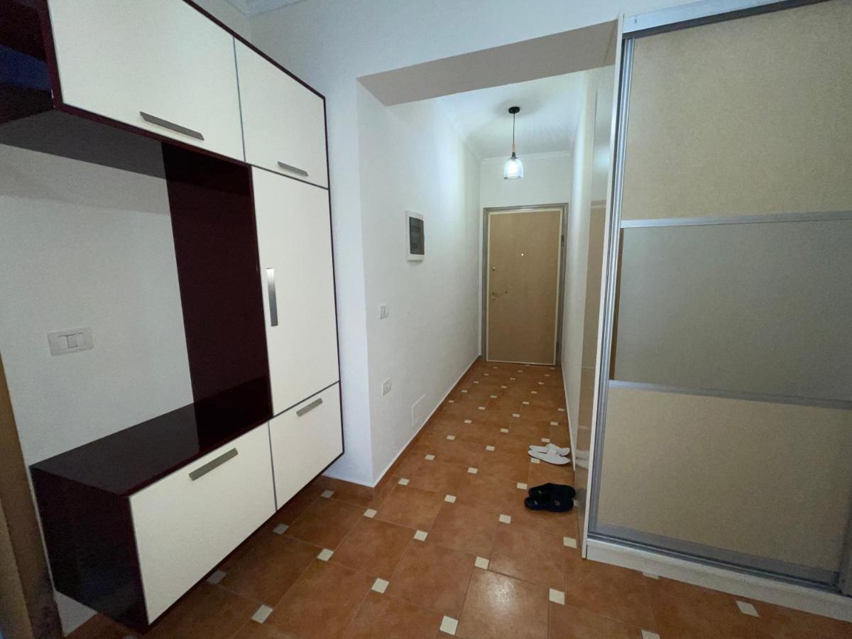Saranda Central Apartment Eksteriør billede